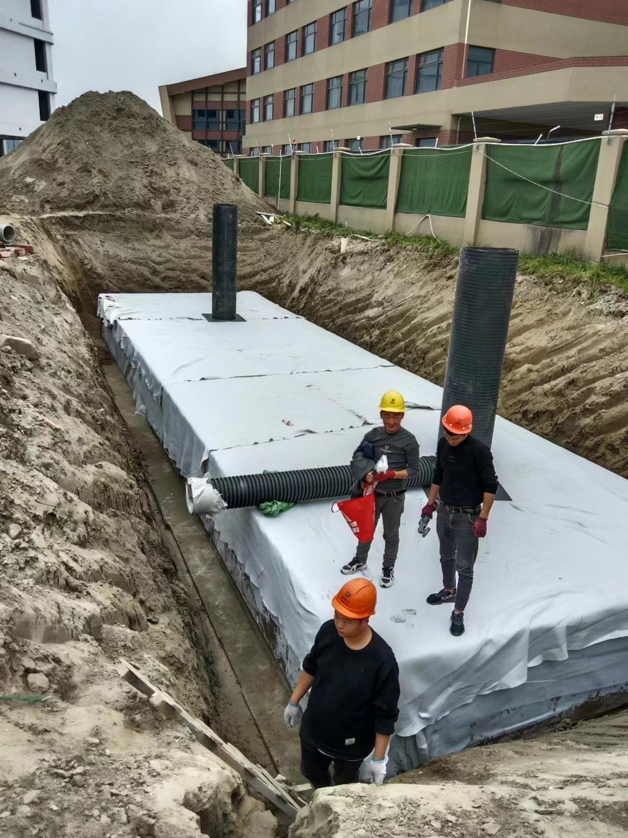 1677652504133250.jpg 1ce78f06f2e67bfe5fd173a8997c221.jpg